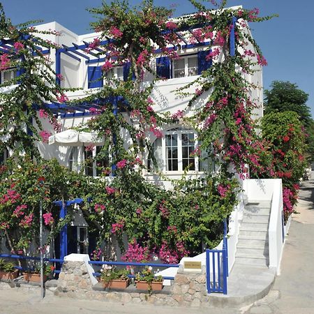 Proteas Hotel Kamári Exterior foto