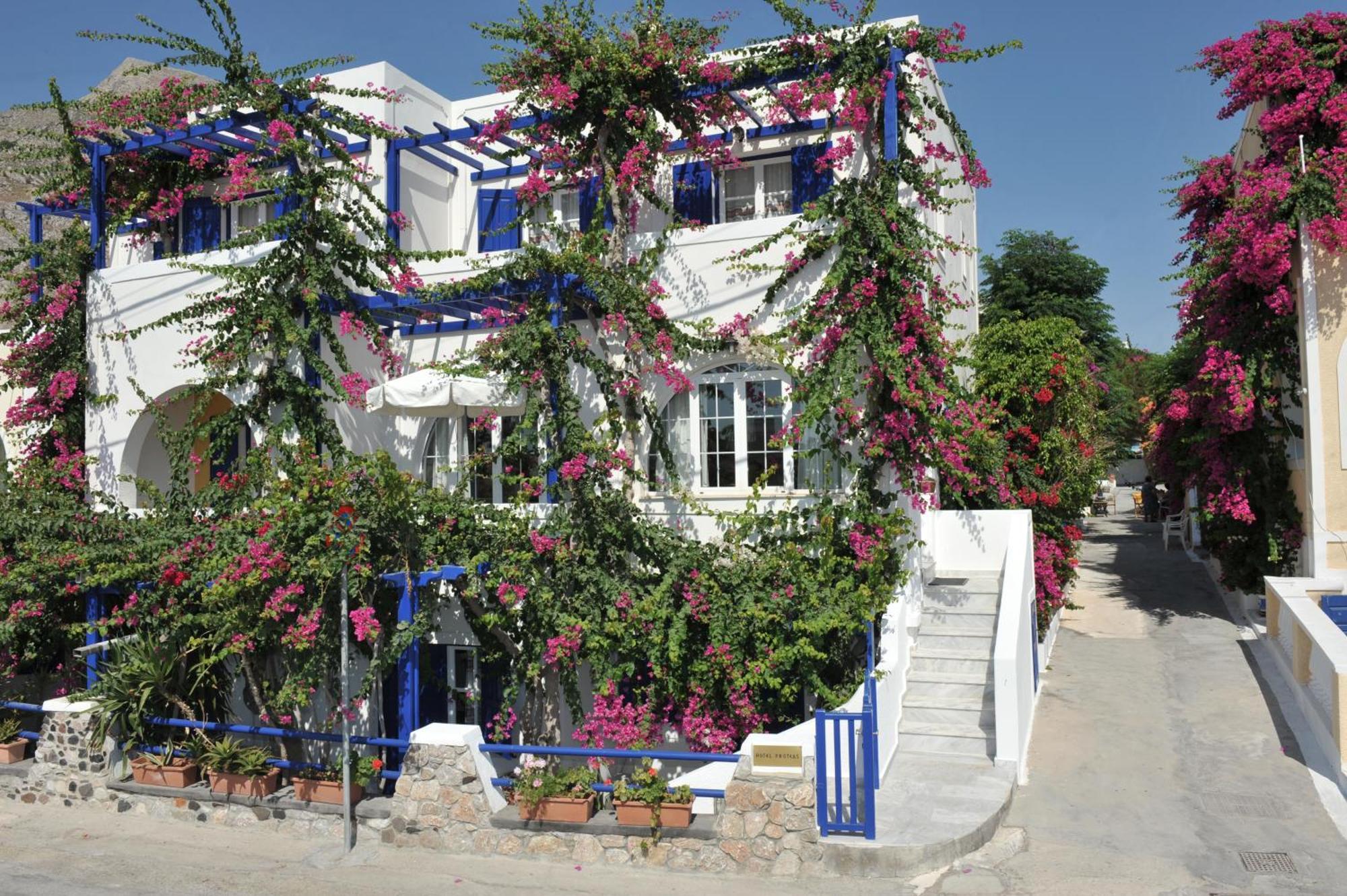 Proteas Hotel Kamári Exterior foto